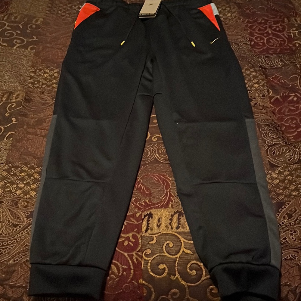 Nike Sportswear Poly Bowerman Jogger - Picture 1 of 8